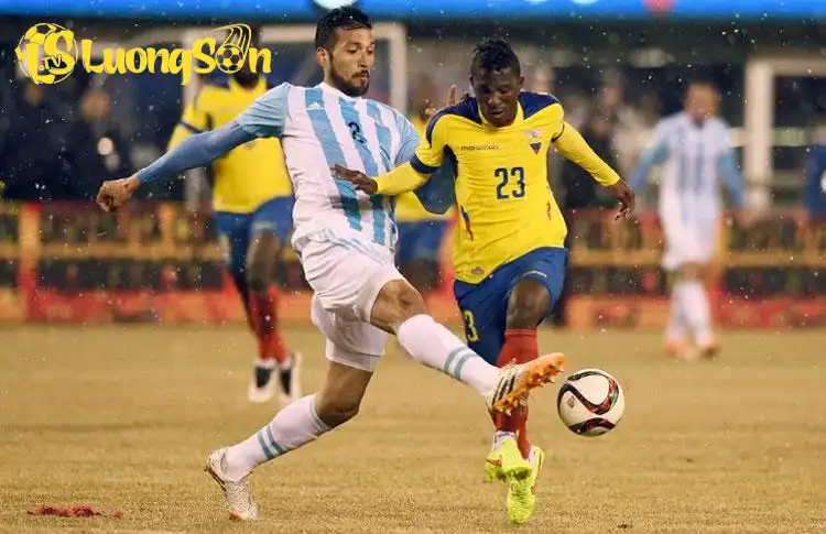 Argentina vẫn được đánh giá cao hơn dù không có Messi. Argentina vẫn được đánh giá cao hơn dù không có Messi.