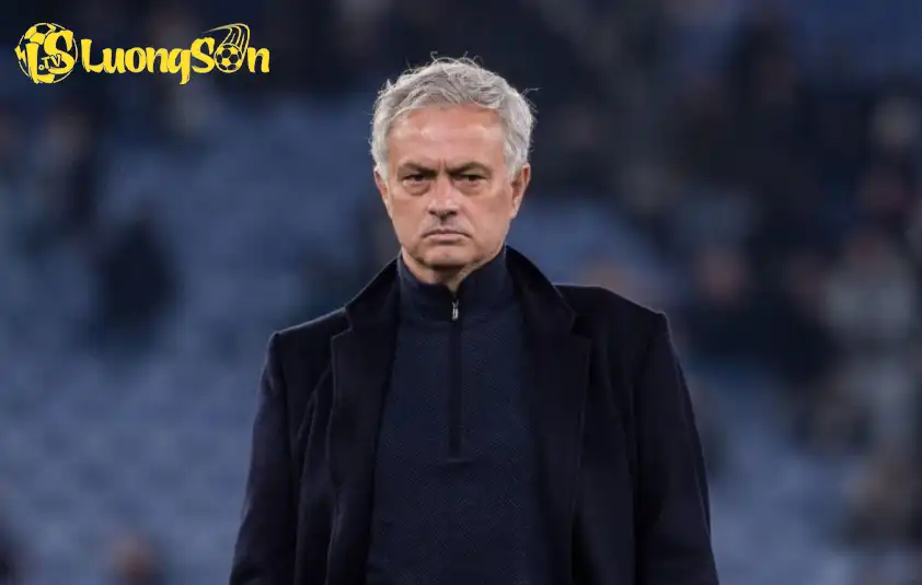 Mourinho khẳng định Chelsea là đội bóng vĩ đại nhất Ngoại hạng Anh Mourinho khẳng định Chelsea là đội bóng vĩ đại nhất Ngoại hạng Anh